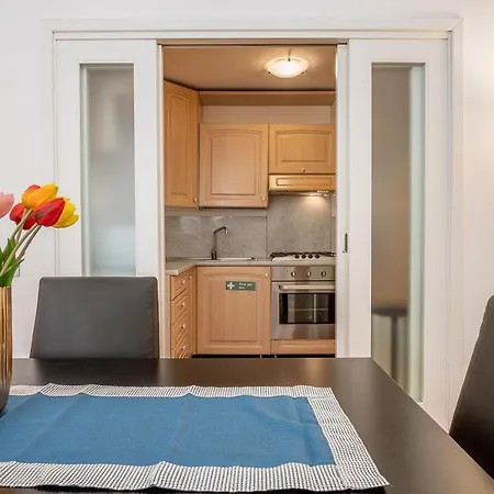 Ninetyone Via Sistina Spanish Steps ローマ