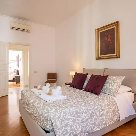 Ninetyone Via Sistina Spanish Steps * ローマ