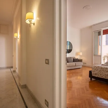 Ninetyone Via Sistina Spanish Steps アパート