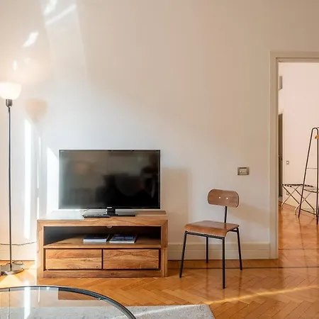 Ninetyone Via Sistina Spanish Steps アパート *