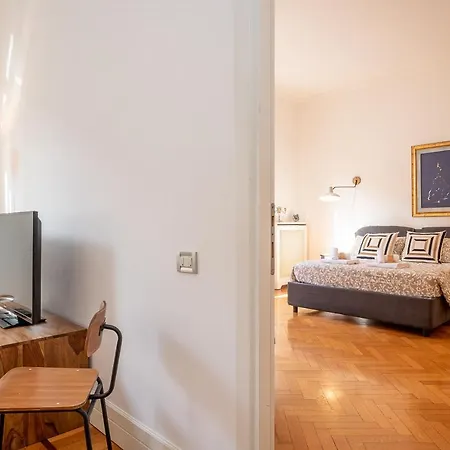 Ninetyone Via Sistina Spanish Steps アパート